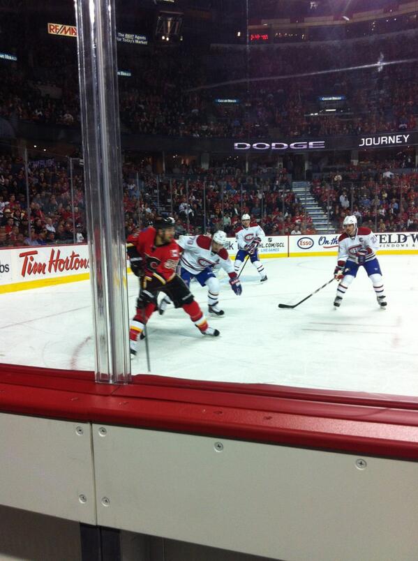BAcertified's tweet image. Not bad seats for the @NHLFlames game tonight. #ontheglass