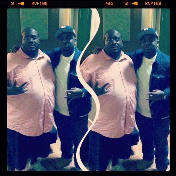 SupportGURT's tweet image. "@BigZ_MGM: Me &amp;amp; @KWONY_CASH #koolassdude #vibin http://t.co/ySwAmROOW5"nooooo nigga link em up