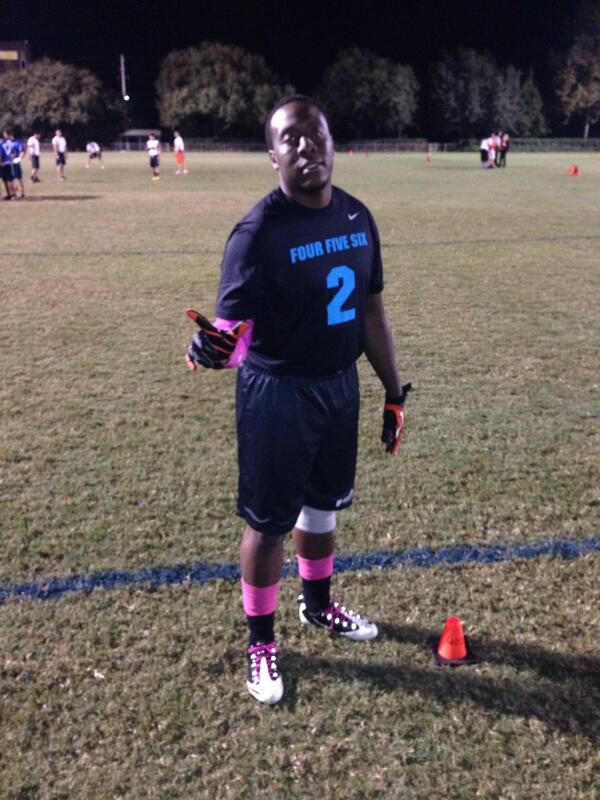 thad2Blue's tweet image. Duece poppi #2Ints