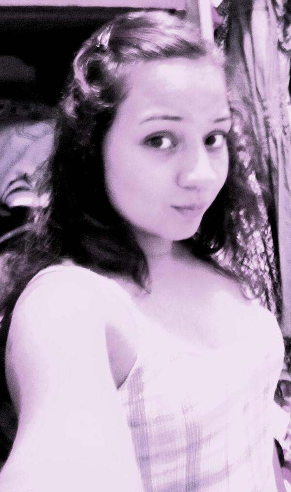 DayanniAlvarez's tweet photo. LiNdA iOo.....:) http://t.co/eu43uhwOtn