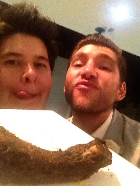 Cenando delicioso.!!!!! En la sultana del norte..!!!!!!! <a href="/erikatahis/">Erika Tahis</a> <a href="/SandraPlanter/">SP</a> besos..!