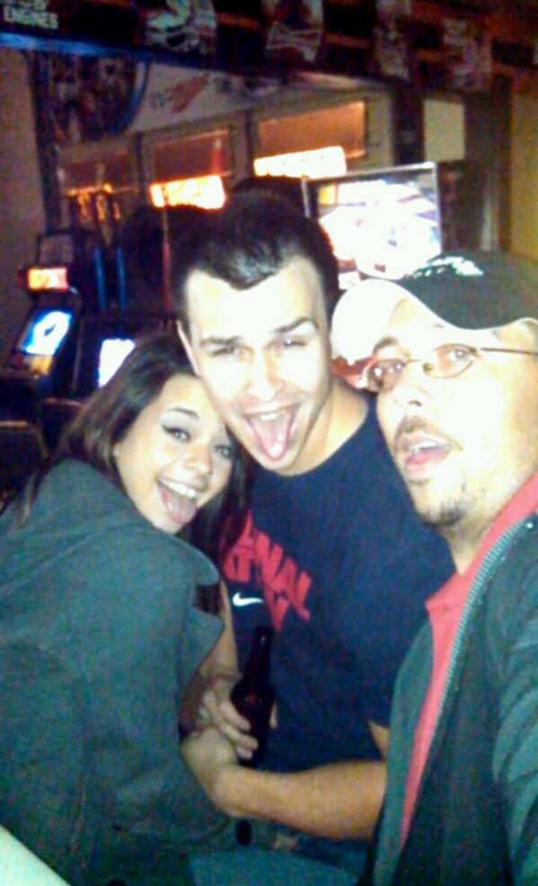 BrunkMatthew's tweet image. Great night watching the cardinals kick a$$!! #bleedingred #STL#1Fans @jrwhite06  @KelseyLHayes