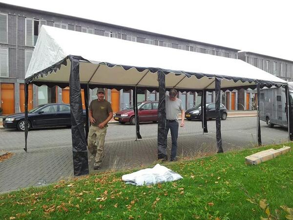 UdaOpen's tweet image. Vrouweudasingel heeft nu haar eigen tent voor evenementen