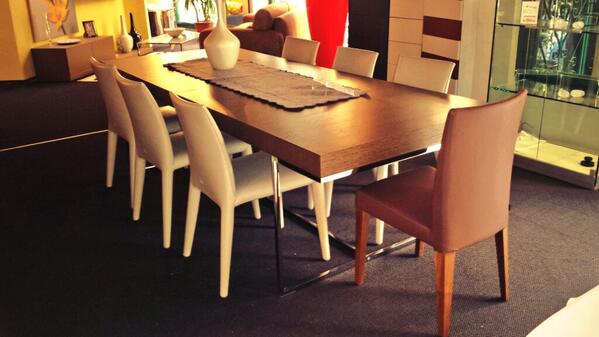 #Tavolo #Athos di #BeBItalia misure cm 250 x 100cm allungabile fino a 315cm