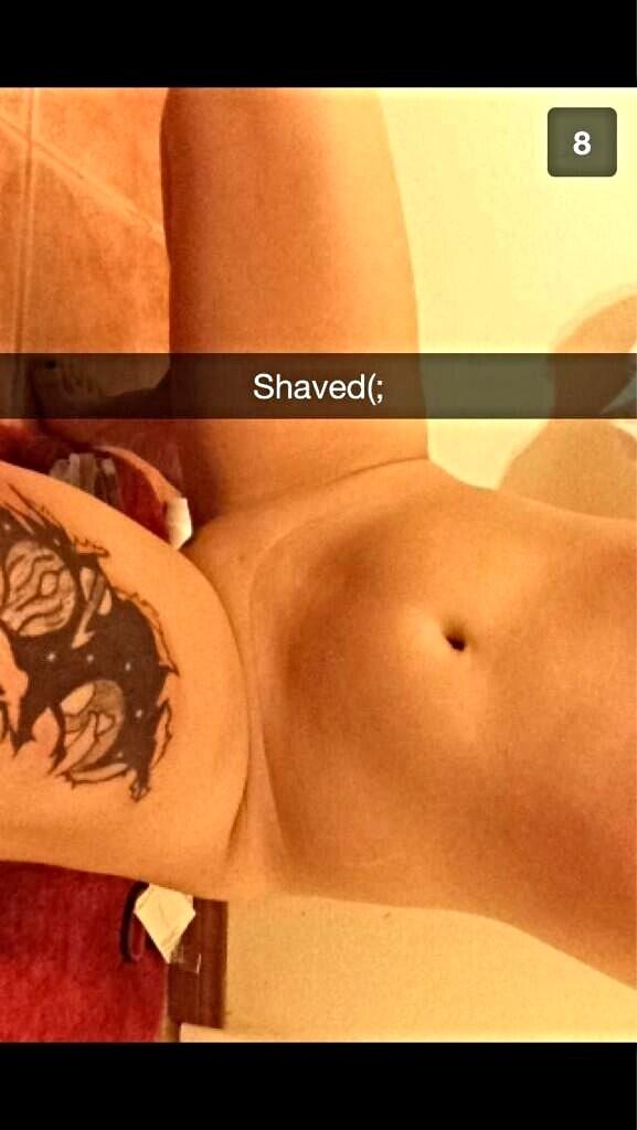 HornySexxySnaps's tweet photo. Just Put It In My Mouth. #Pussy #TwitterAfterDark #FreakySnaps #SnapChatAfterDark #Wet #Horny http://t.co/ZeWGQsOZnv