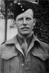 OpMusketoon's tweet photo. 1st in Command, Captain Graeme Black DSO MC. 19 May 1911 – 23 October 1942. South Lancashire Regiment &amp; No.2 Commando http://t.co/4toIxwnvxm