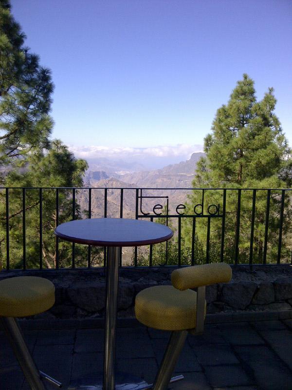 Via @easyhiker101: Enjoying canyon views from terrace of Hotel Par adores in Gran Canaria. #gcwalkingfestival