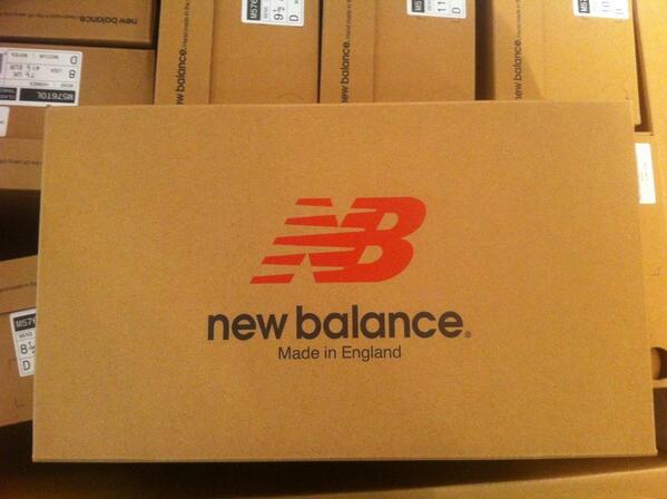 NigraMercato's tweet image. Acaba de llegar la artillera pesada de @newbalance #madeinengland #teapack #rainmac #sneakers #sneakersheads