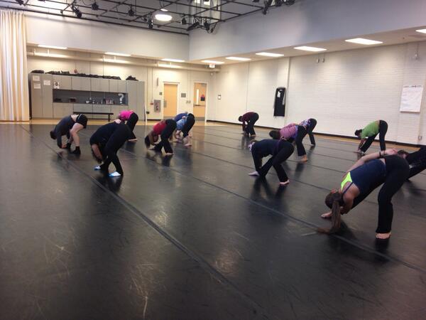 dsadcomp's tweet image. Warming up with dancers from the national tour of Beauty and the Beast! #ncdance #dancelocal #dsadcomp