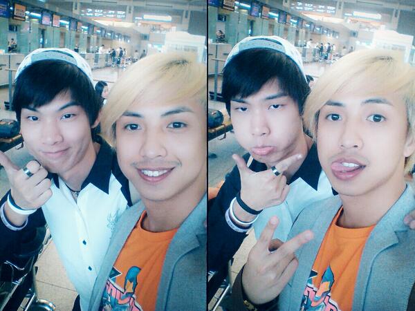 AiaomBa's tweet image. "@MilleniumB_INA: [pic] by @VincentIgno: Hi! @AiaomBa :) #milleniumboy #suho #exo #covergroup #thailand http://t.co/3x6UObQMwc""Hi :D