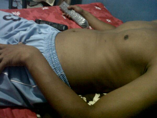 phienzy1's tweet photo. Ι̇Ϟι̇ saingan sama istrinyaa pertnyaa AƴϬĦ @muienende http://t.co/woCh5WK8I2