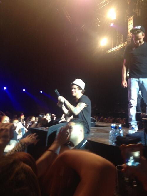 Harry wearing a bucket hat 