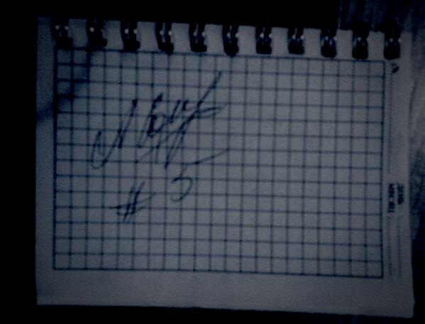 Daha_Pon's tweet photo. Специально для @dao47rus ) http://t.co/T7QvLbCNRB
