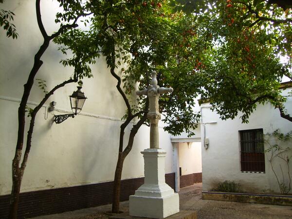 SevillaRightNow's tweet photo. Barrio de Santa Cruz III #sevilla #sevillahoy #sevillahistórica http://t.co/GHKFFUymtJ