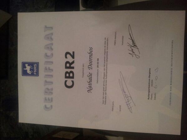 ndooornbos's tweet image. Officiele certificaat binnen! #cbr2 #FNRS #manegebergemo