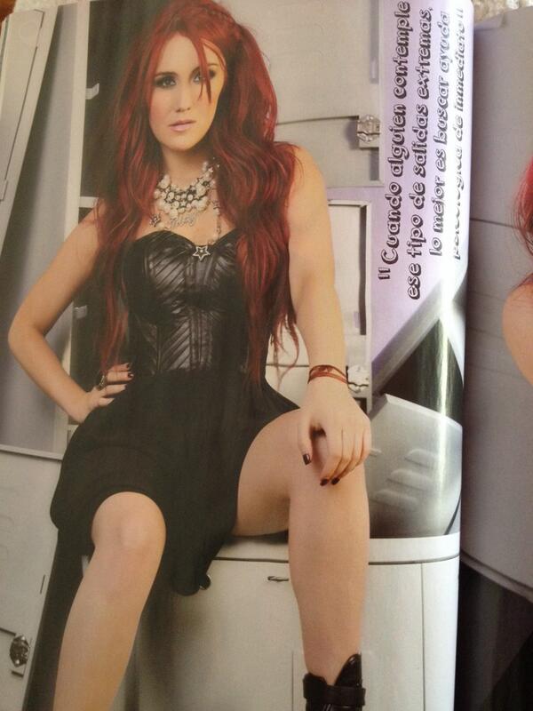 Dulce Maria. [10] - Page 4 BWP0Y1uCEAA4RM4