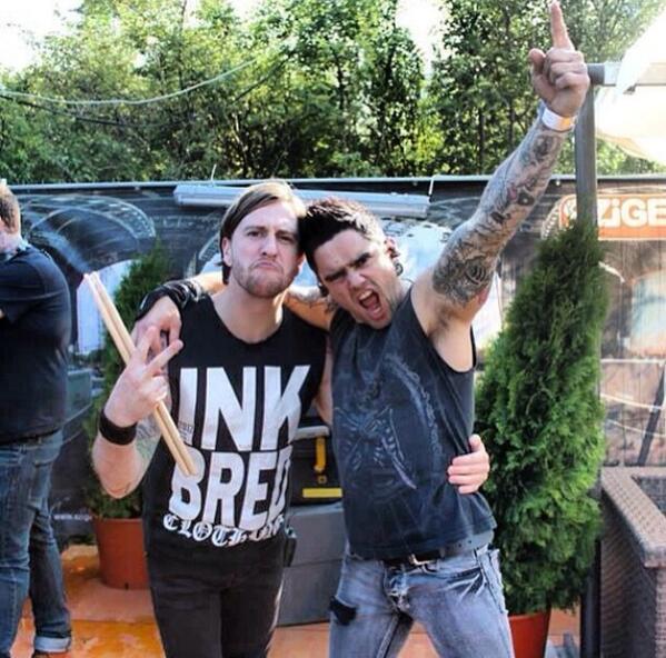 allaboutbfmv's tweet image. Moose &amp;amp; Jay! Moose is wearing a shirt of his label InkBred &amp;lt;3 luv @InkBred @moosebullet @jaybfmv