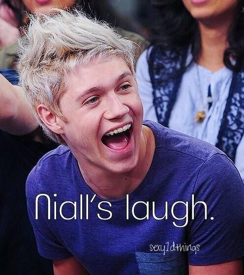 GirlsLike1Dx's tweet photo. RT if you love... http://t.co/8dtSnOybeb
