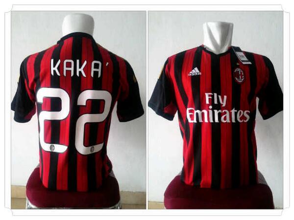 sapimanyun's tweet photo. Milan H + custom Name http://t.co/q07Jwb3gDR