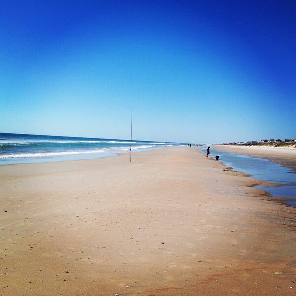 Still rainy and overcast so enjoy this image from last week! #topsail