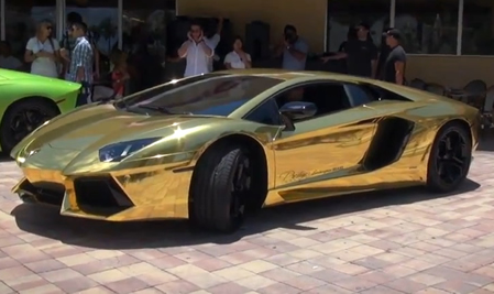 Wrap4Money's tweet photo. How about a #gold #lambo #carwrap http://t.co/qepnTNeFUg