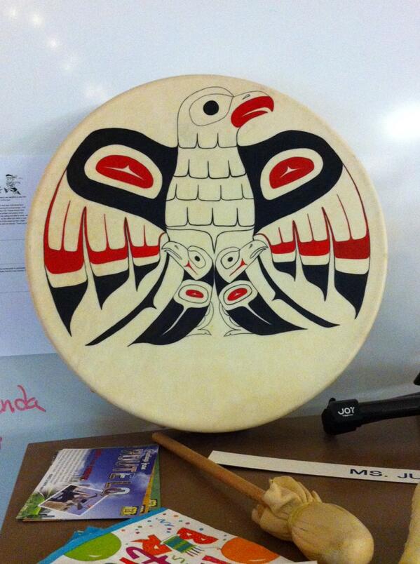 JudiChessa's tweet photo. David's drum. Painting by Alice Charlie. http://t.co/fle90nFivF