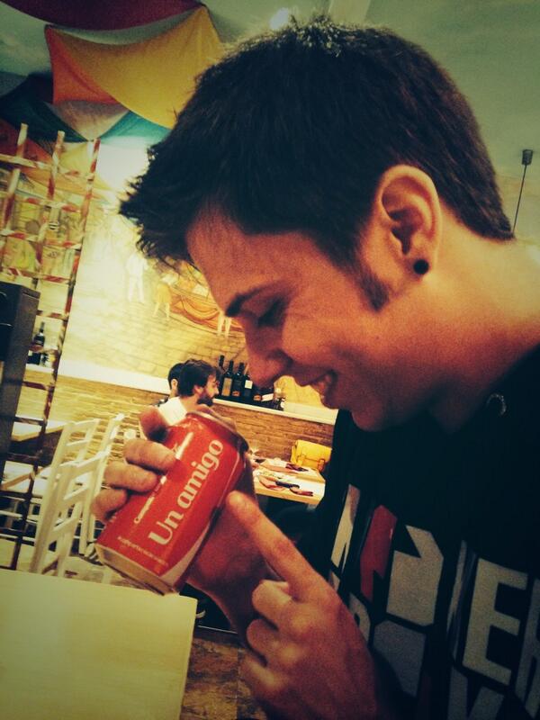 mangelrogel's tweet photo. El mejor amigo de Ust http://t.co/r4IXFrk2RJ