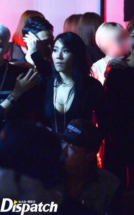 xxihaneul's tweet photo. LETS GO GET A ROOM MS CHAE"@21CDMB: Omg bye http://t.co/OC6k6uQ2Uu"