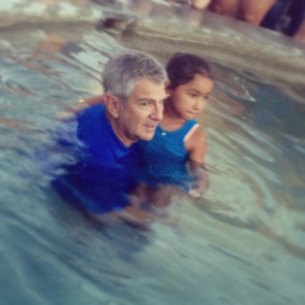 joannamlopez's tweet photo. Bella's favorite part of the day was that it's @jimhennesy birthday!!!
We love you so glad you were born! http://t.co/MSTjxRNlhh