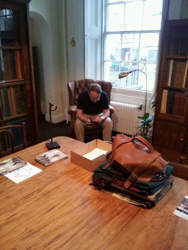 MyMachineBroke's tweet photo. @RobertGood_Art tweeting about installing for @art_lang_loc http://t.co/eu9S80uPLc