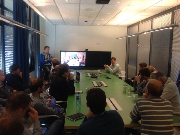 comoyocom's tweet image. We're really happy to have @iansmall CEO of @tokbox visit our office to share experiences in video chat market!