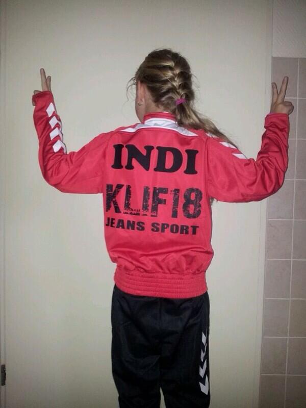 KLIF18's tweet photo. Ons toekomstige collegaatje Indi is vandaag jarig! Gefeliciteerd Indi! http://t.co/4X5Y9Av2nJ