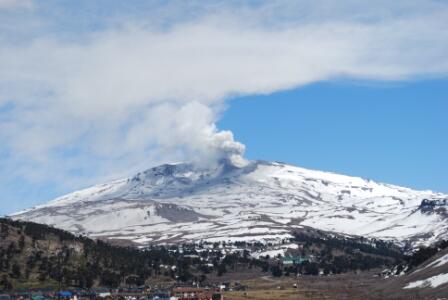 Seguimiento erupción #volcánCopahue . Actualización constante - Página 23 BWT3fFICUAAQ1qU