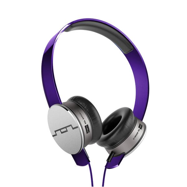 SOLREPUBLIC's tweet photo. One purple #TracksHD up for grabs! RT for your chance to win them. http://t.co/nHGPlmcfUn