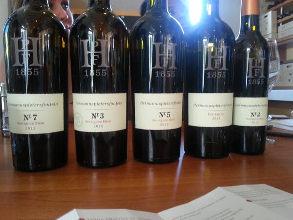 cheffingwithx's tweet photo. @hpf1855 with @cassiusgumbo @Paulz_88 @prospearl tasting interesting renditions of Sauv blanc. Thanks Retha http://t.co/eCuT1au6cR