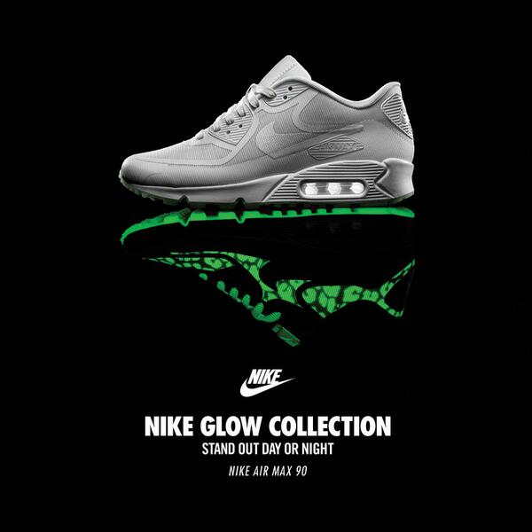 FinishLine's tweet photo. Turn heads day and night in the @Nike #GlowPack. See the collection here: http://t.co/srj5QICuLU http://t.co/LrK0WRlpol