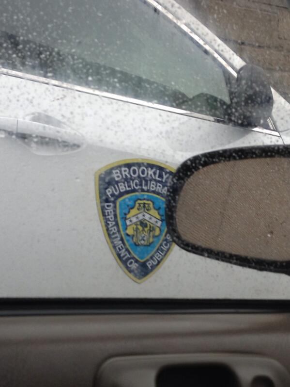 amesh71's tweet image. Everyone hide your overdue books quick quick #librarypolice