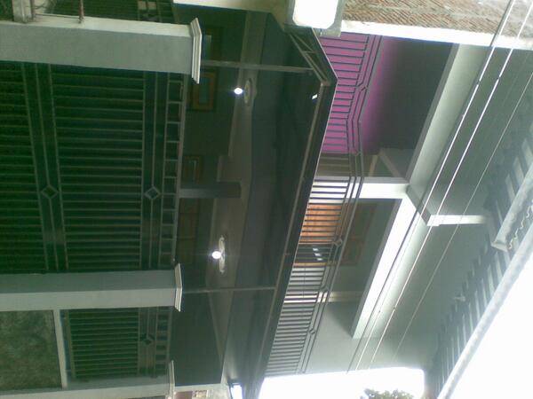 KevinPutraa23's tweet photo. di kontrak kan rmh modern mnimalis 2lntai jakalKM.10|4KT|SofaTV32'|
kitchnset|Kulkas|087839272901 http://t.co/F98wa4cUhd