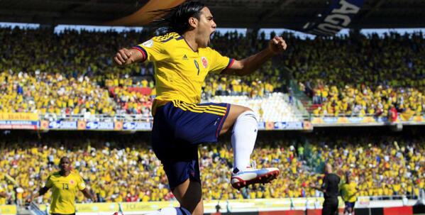Brixkontreras's tweet photo. #FelizSabadoColombiaQuerida #VamosColombia #SiSiColombia #Tricolor @subecielo7 @EDWARDPEREZ8 @9_FalcaoGarcia http://t.co/n14AieVUv0