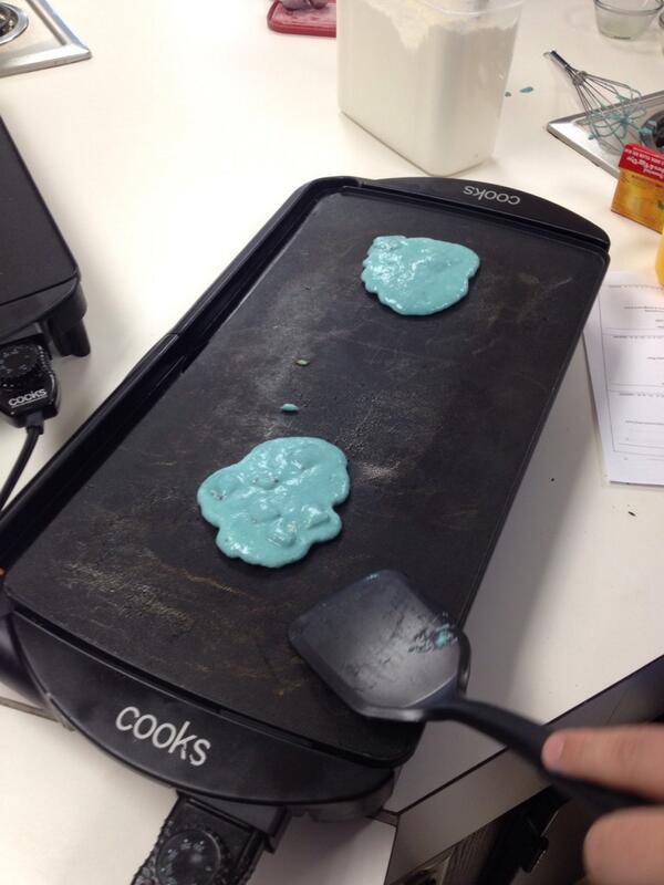 dcloutier09's tweet image. Made some blue pancakes today in food nutrition with my boys #chefgrind @ghaney12 @BrysonStokes