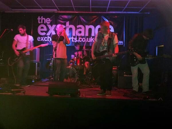 40Thievesuk's tweet photo. Thank you to @musicianscentre for tonight! WE ARE THROUGH TO THE FINAL! And well done to our boys @RevoltUK http://t.co/SbT3Cld9qh