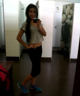 Neiva_Sex's tweet photo. Que les parece la que viene para mi casa, dijo q estaba cansadita que queria masajitos se me alegro la noche 88' http://t.co/7msukL11Yp