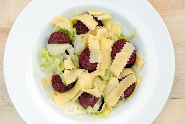 WestonBrands's tweet image. Elk Kielbasa with Cabbage &amp;amp; Homemade Noodles #Recipe blog.westonproducts.com/2013/10/elk-ki… #ElkHunting #EatWhatYouHunt