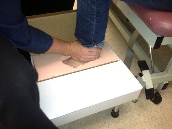 Annie_M8's tweet image. Custom orthotic fitting so #Simpletasks, ie walking is less painful-Juv. #dermatomyositis #curejm #rheum