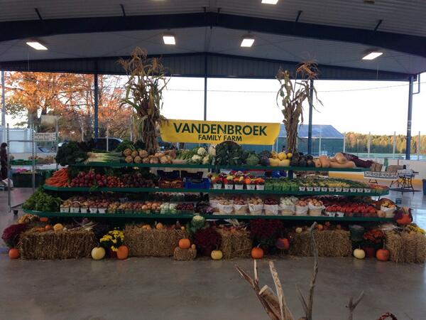 HappyThanksgiving Aberfoyle!! Make sure to get all your thanksgiving Veggies!!
