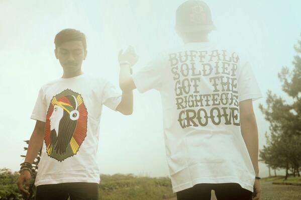 ReggaeSukabumi's tweet photo. baju baru harus banyak pamer :p,
T-Shirt BFL01 | idr 100k | Available size S, M, L, | order 0857031991 http://t.co/QUvRb8rObm