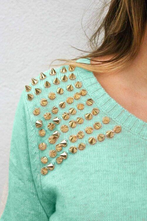 OrgasmoDeRopa's tweet photo. RT SI TE ENCANTAN LOS PINCHITOS, ESTAS TACHUELAS. http://t.co/aYr07QEgff