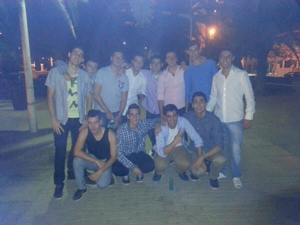 Clavaris2014's tweet photo. Esos ahí!!! http://t.co/6xs7WIoraZ
