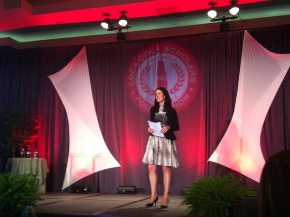 DariaTorres's tweet photo. "Leaders at their worst have too many priorities and lack focus" Gilt CEO @mabp777 #CCSLS13 http://t.co/8n92kDbRNp