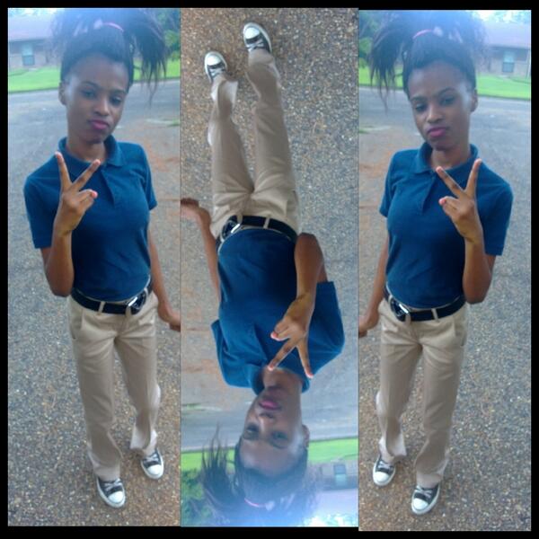 Hershey_Sizee's tweet photo. - Chasee WHO ? Chasee YOU ? I Got So Many NIGGASS TOO replacee YOU http://t.co/DG3P0fklrK